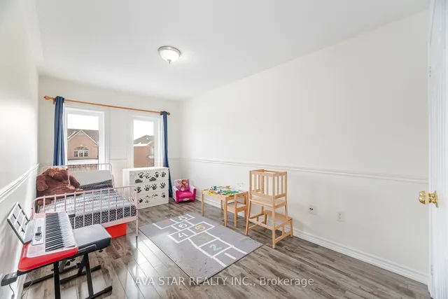 Additional image 15 of 13 Brambirch Cres