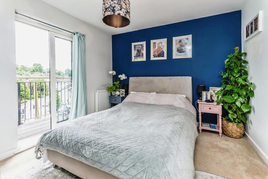 Additional image 4 of Godstone Road, Caterham, Surrey, CR3