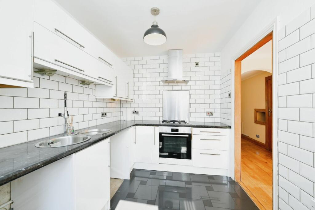 Additional image 4 of Chelsea Gardens, Harlow, CM17