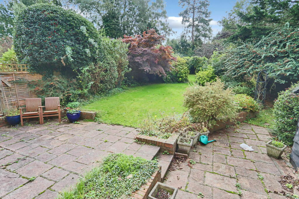 Additional image 10 of Keston Avenue,Coulsdon,CR5 1HN