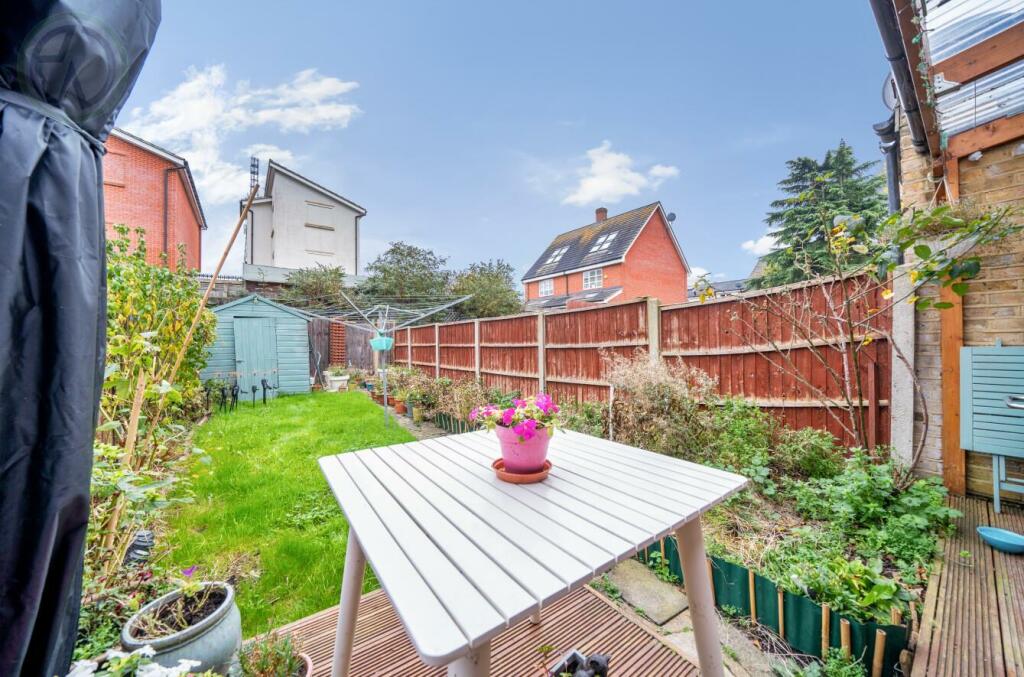 Additional image 5 of Seaton Road, Colliers Wood Borders