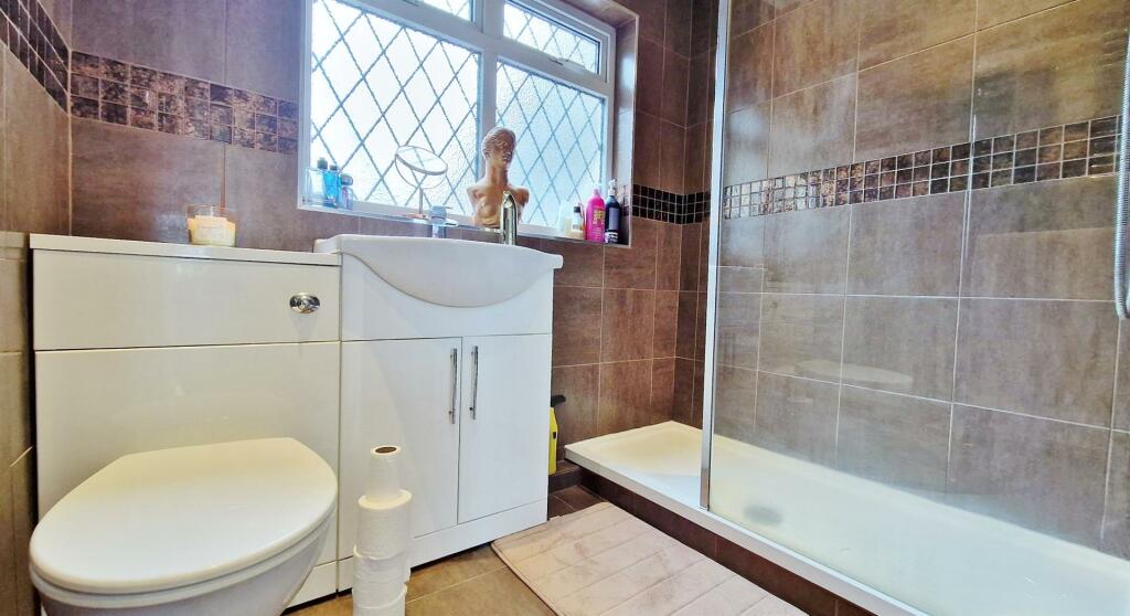 Additional image 14 of Frinton Road, Kirby Cross