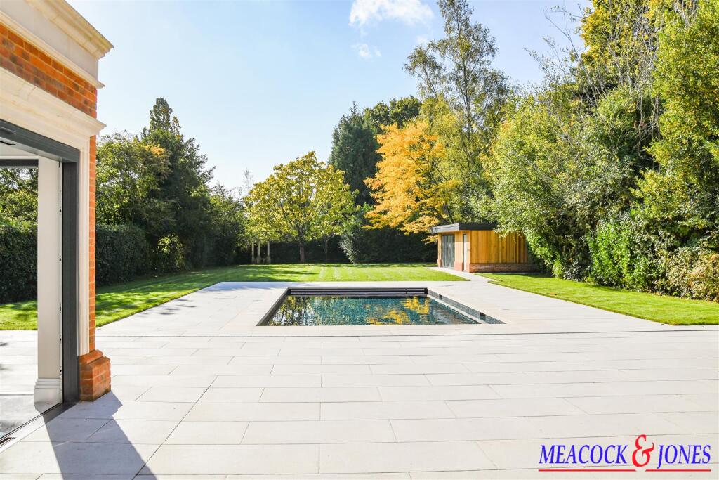 Additional image 41 of Ridgeway, Hutton Mount, Brentwood