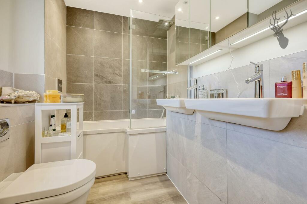 Additional image 14 of Coppice Row, Theydon Bois, Essex