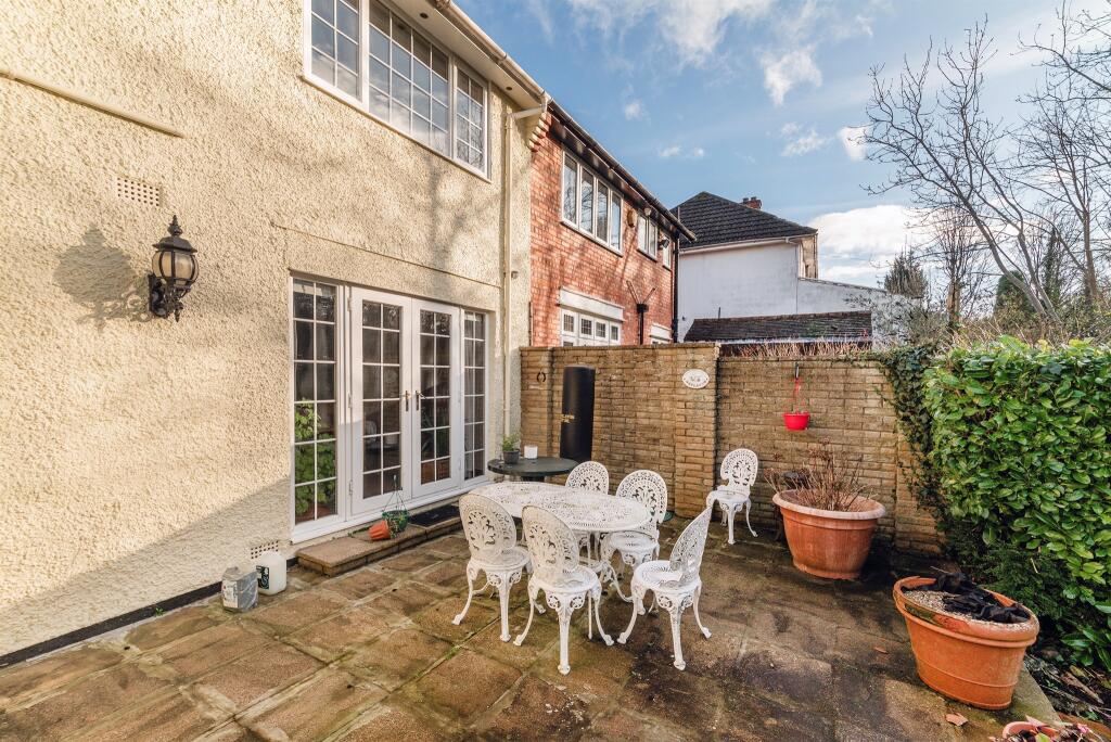 Additional image 8 of Farley Road, South Croydon