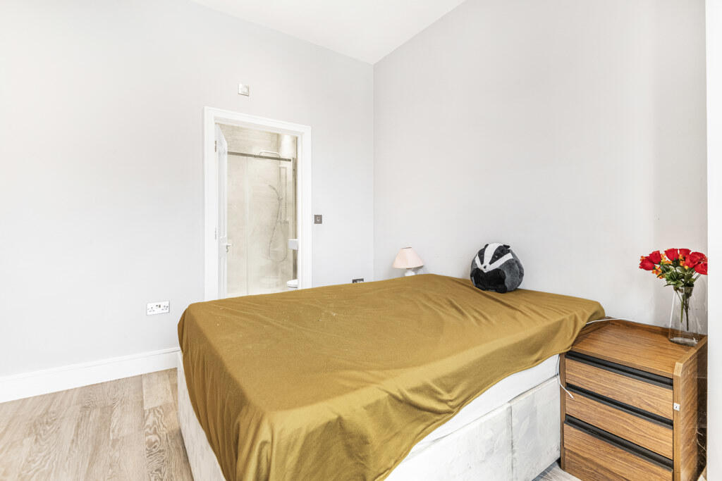 Additional image 8 of Oakfield Road, Croydon, CR0