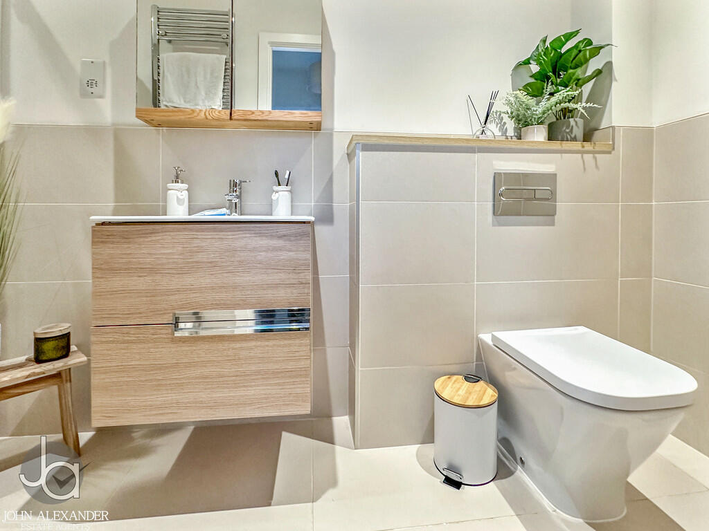 Additional image 19 of Rowhedge Wharf Road, Rowhedge