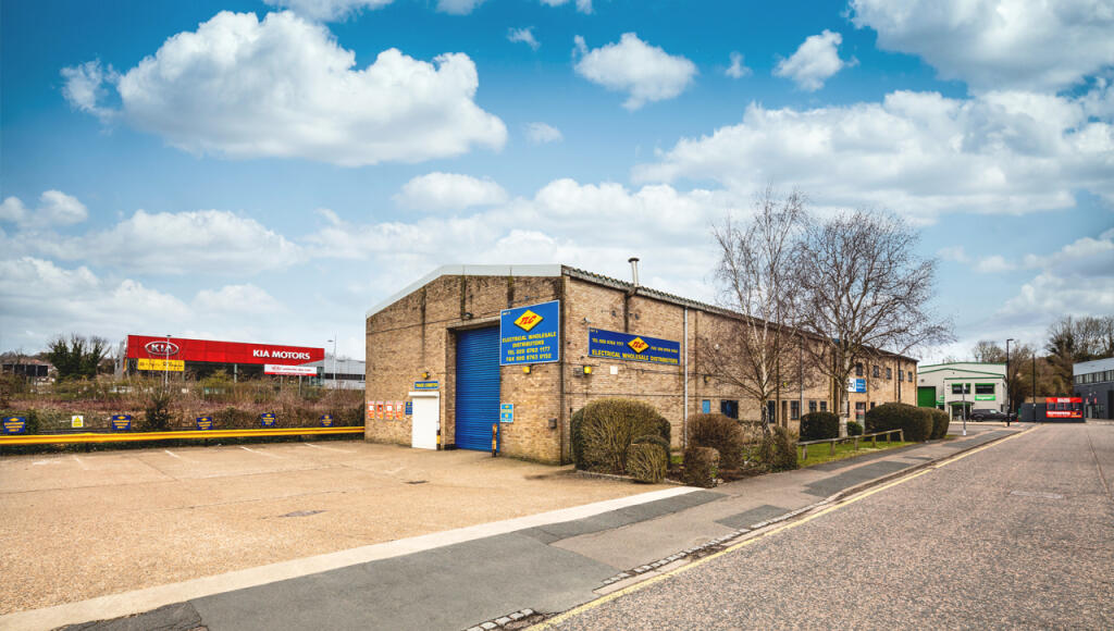 Additional image 4 of Redlands - Units A-B, Ullswater Cresent, Coulsdon, CR5 2HT