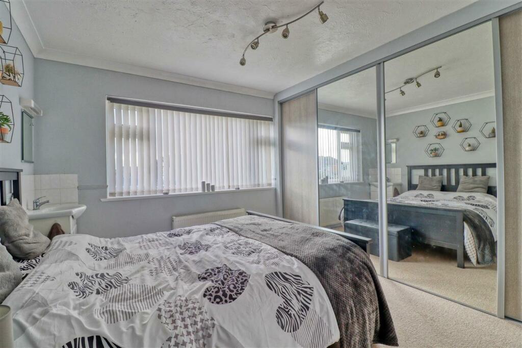 Additional image 15 of Queensway, Holland on Sea