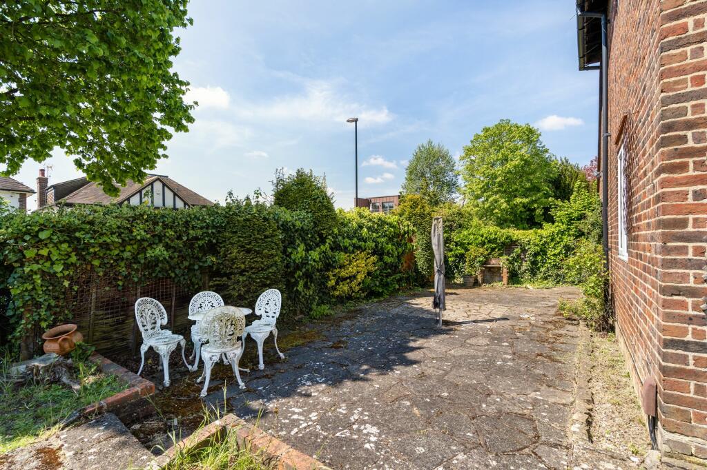 Additional image 15 of Harewood Road, South Croydon, CR2