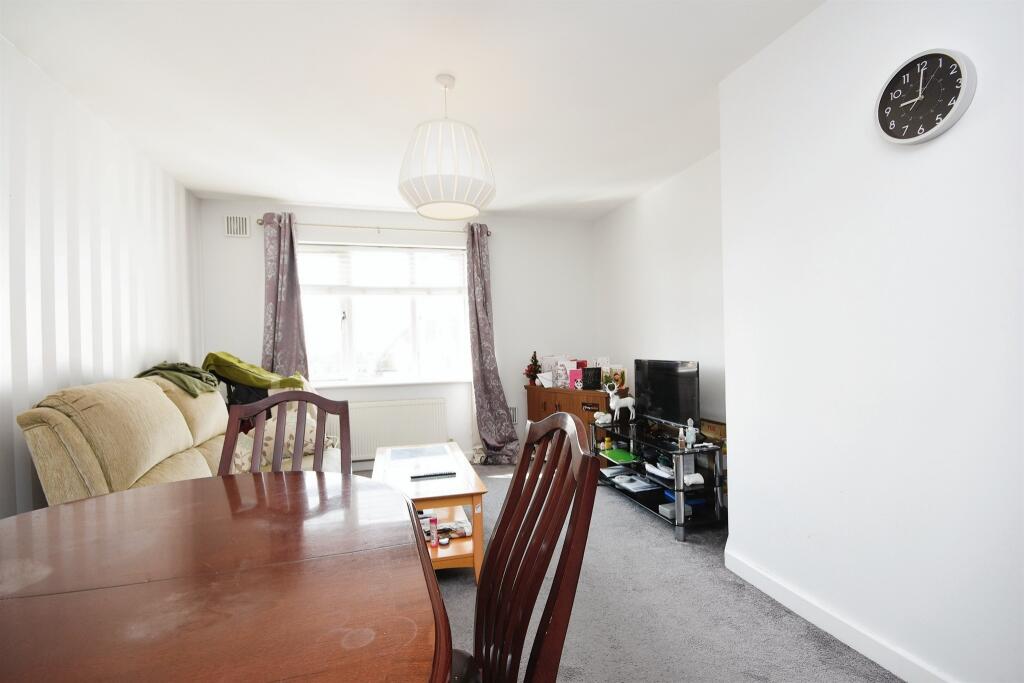 Additional image 4 of Fairfield Road, Braintree