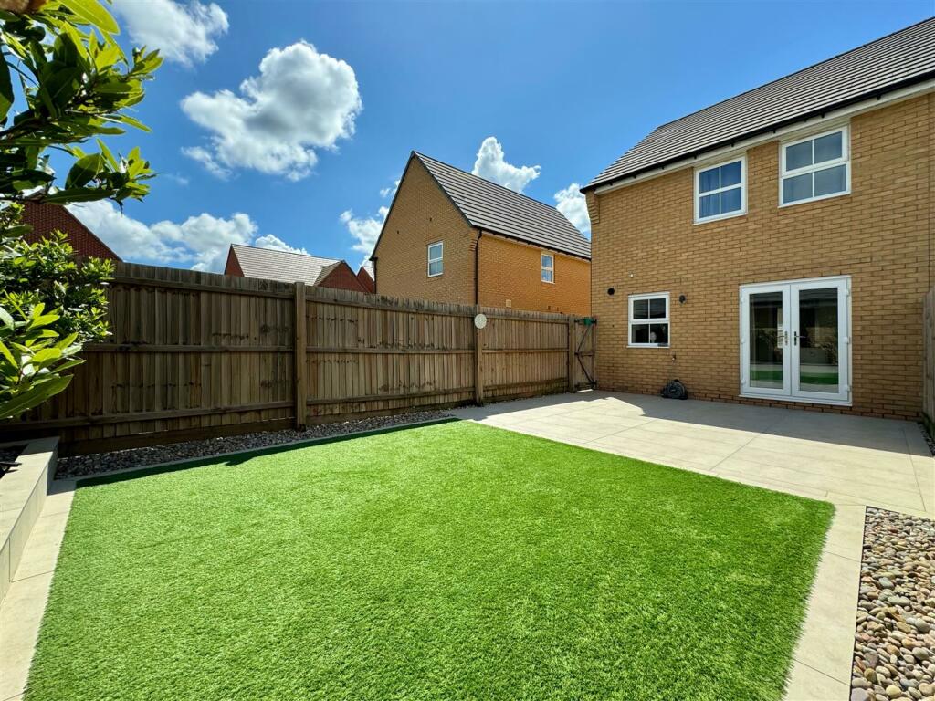 Additional image 16 of Hare Grove, Southminster