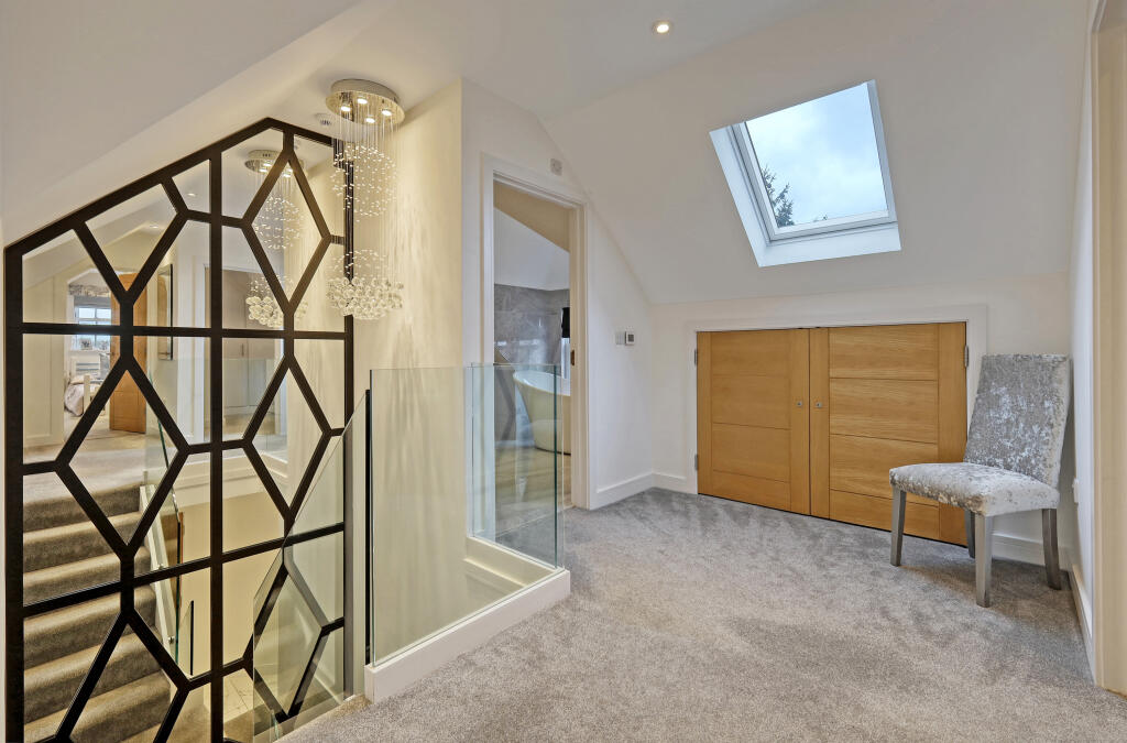 Additional image 14 of Marks Farm Lane, Rettendon Common