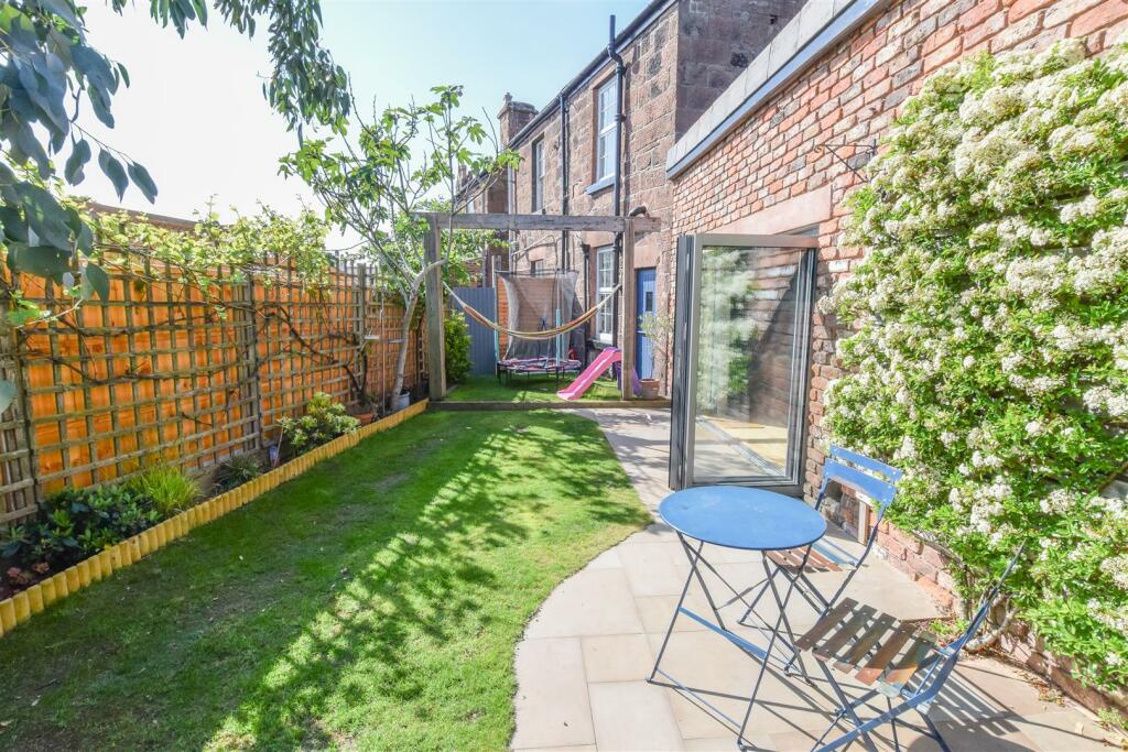 Additional image 19 of Victoria Road, Little Neston, Neston