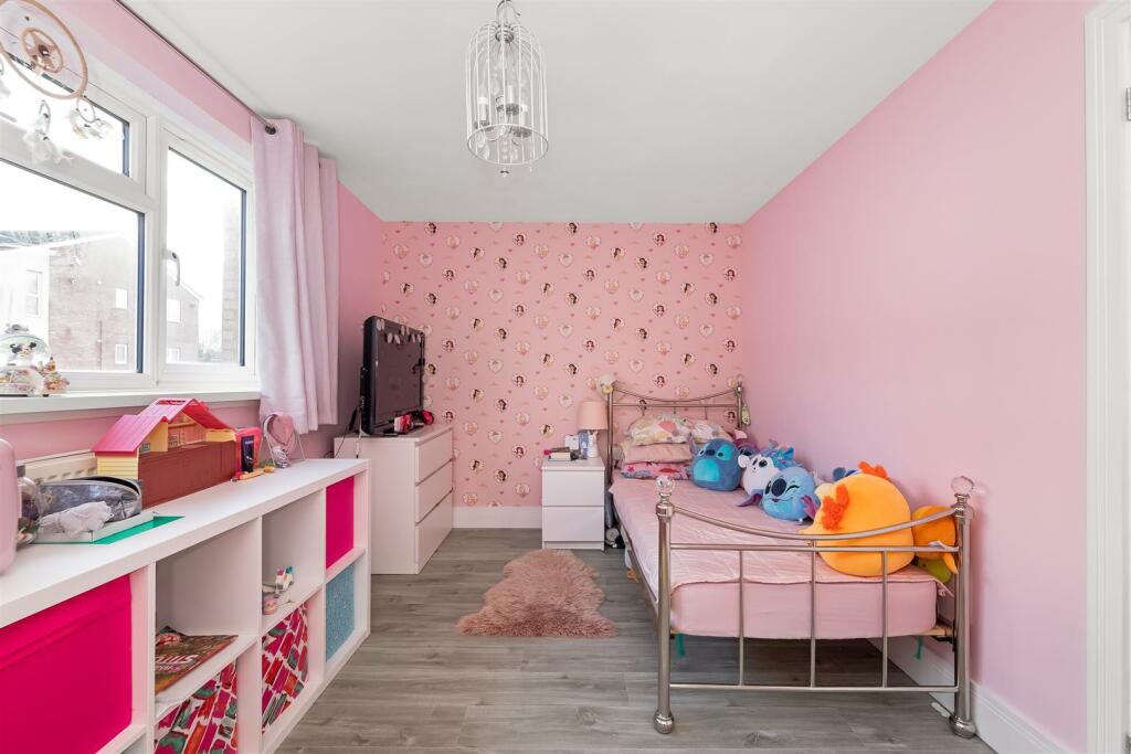 Additional image 7 of Goodenough Way, Coulsdon