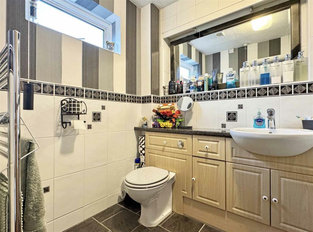 Additional image 24 of Ranks Green, Fairstead, Chelmsford