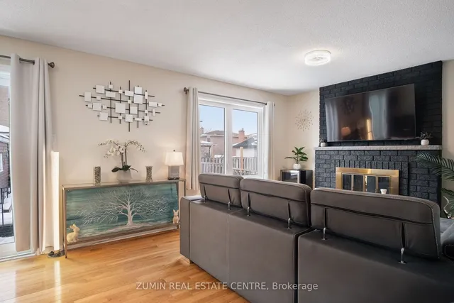 Additional image 32 of 77 Bordeaux Crct