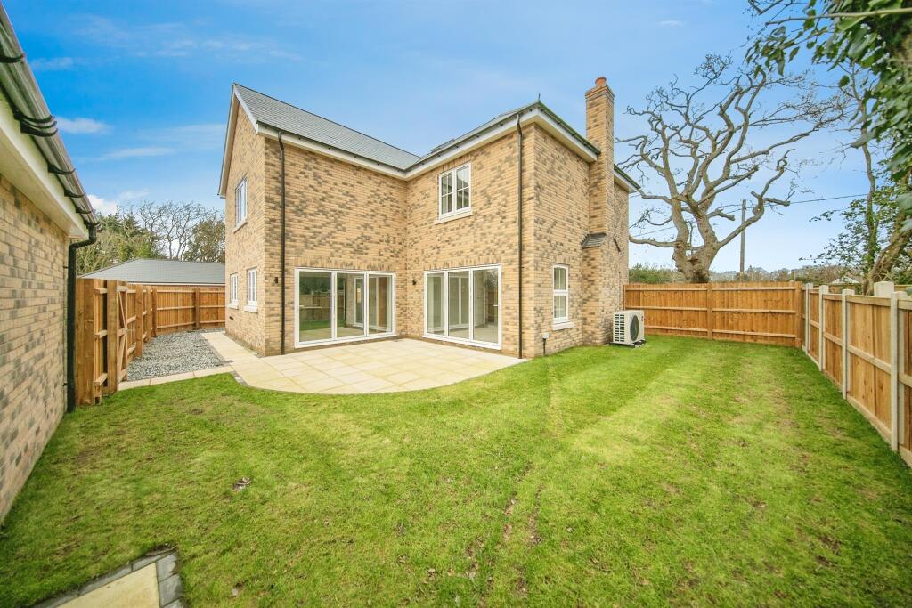 Additional image 19 of Amberwood, Weeley Heath, Clacton-On-Sea