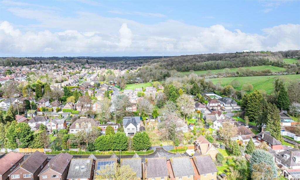 Additional image 12 of 119 Old Farleigh Road, Selsdon, South Croydon CR2 8QD