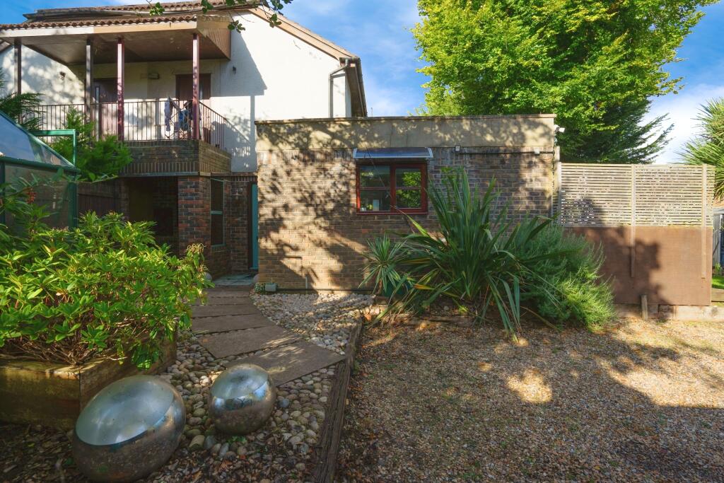 Additional image 14 of Chancellor Gardens, South Croydon, CR2