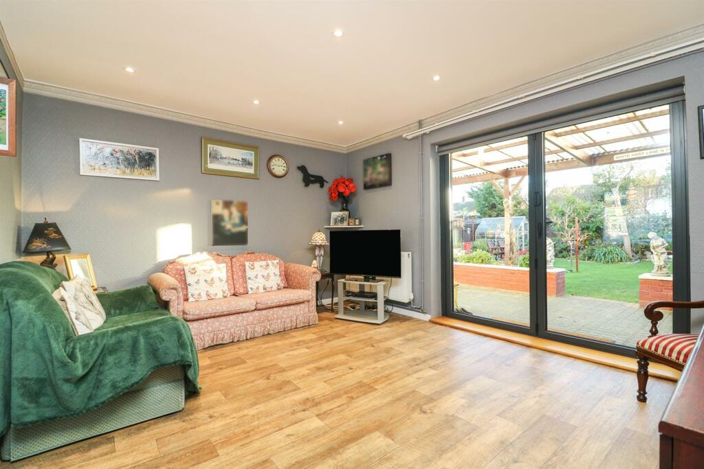 Additional image 22 of New Moor Crescent, Southminster