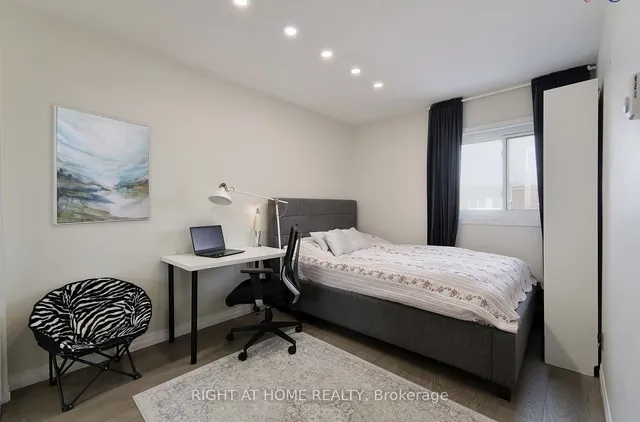 Additional image 25 of 34 Tandridge Cres Unit 888