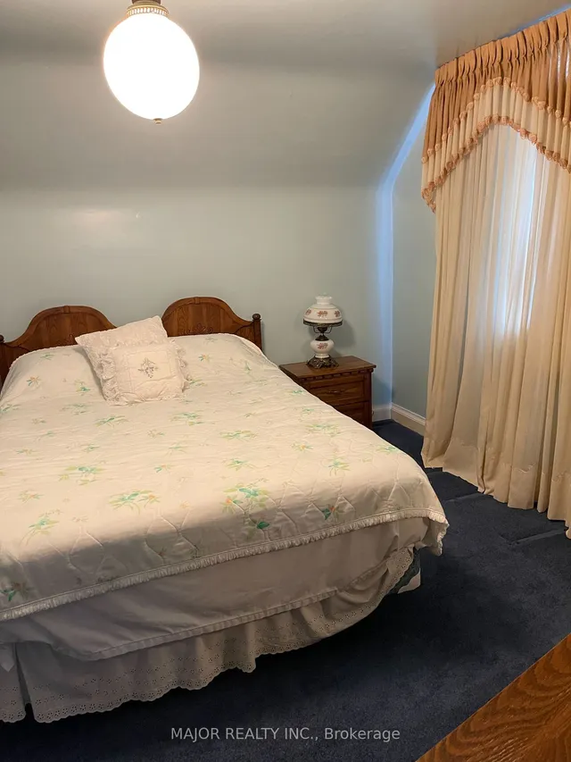 Additional image 11 of 61 Medford Ave