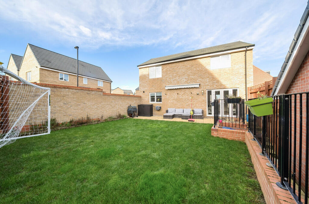 Additional image 20 of Hayes Drive, Bishop's Stortford, Hertfordshire, CM23