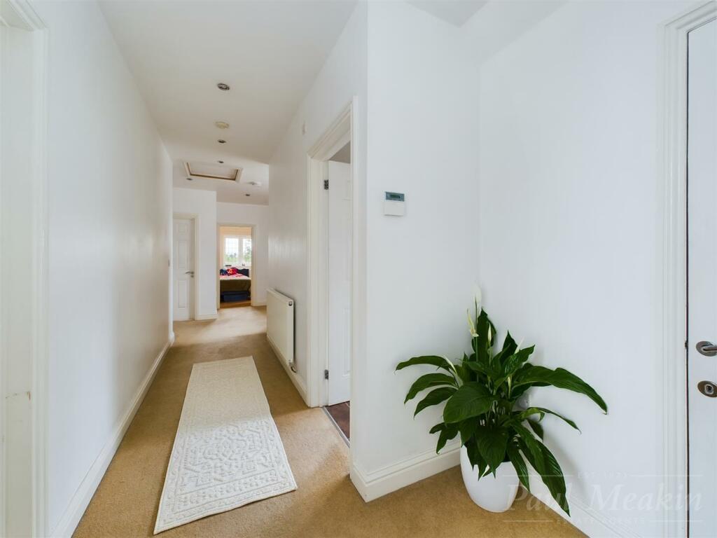 Additional image 12 of Westfield Avenue, South Croydon