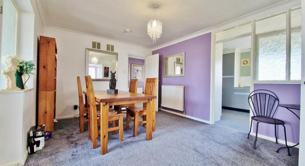 Additional image 8 of Gatefield Close, Frinton Homelands