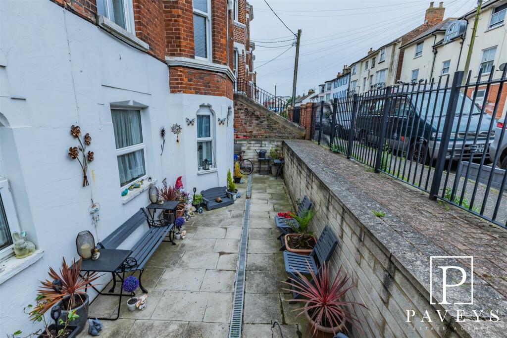 Additional image 4 of Saville Street, Walton On The Naze