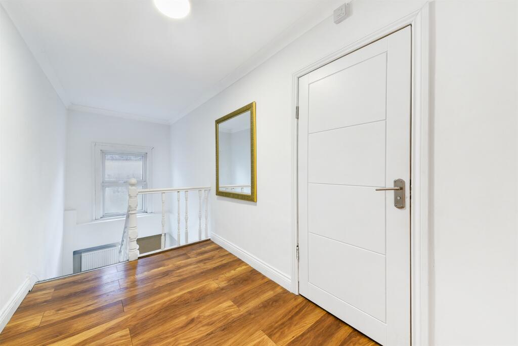 Additional image 9 of Birdhurst Rise, South Croydon