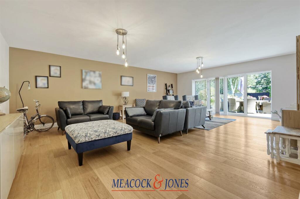 Additional image 8 of Blackmore Road, Hook End, Brentwood