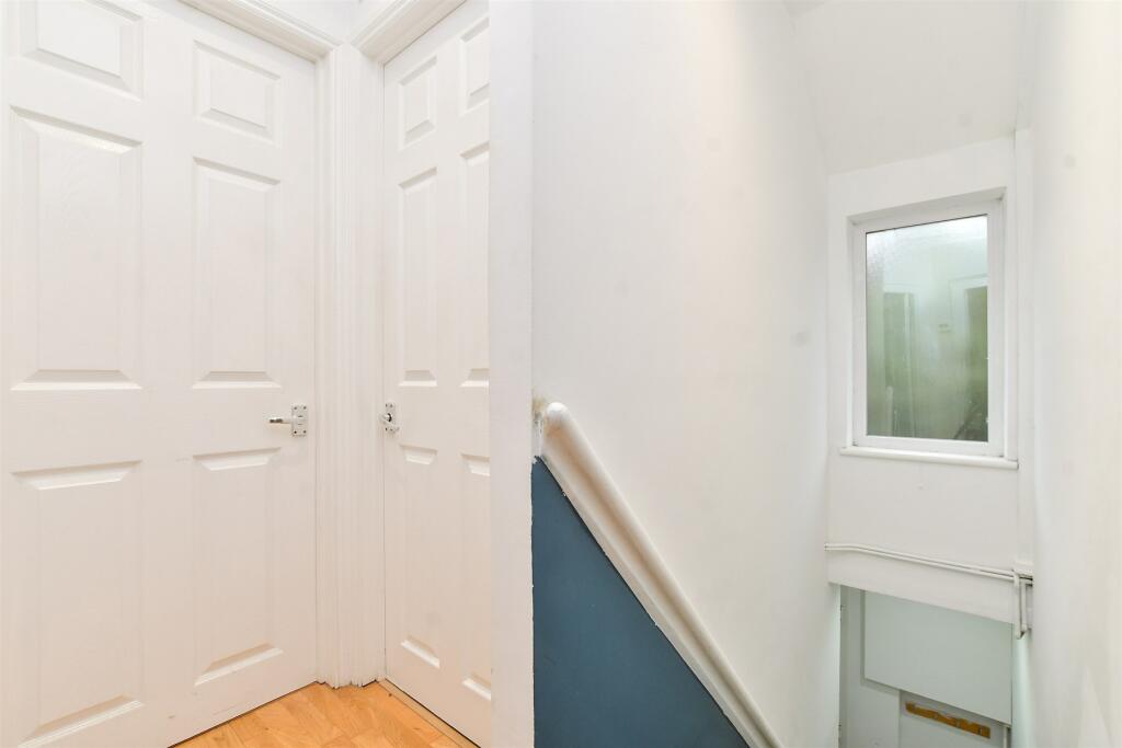 Additional image 10 of Brighton Road, Coulsdon, Surrey