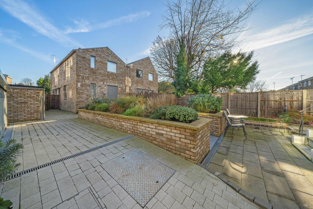 Additional image 11 of Montello Apartments, South Croydon, CR2