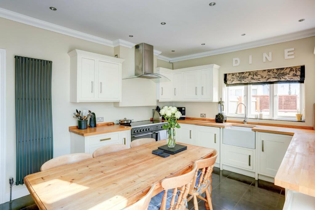 Additional image 28 of Seaview Avenue, West Mersea, Colchester, Essex, CO5