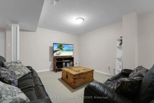 Additional image 28 of 75 Red Maple Dr