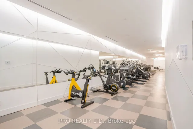 Additional image 32 of 30 Ordnance St Unit 407