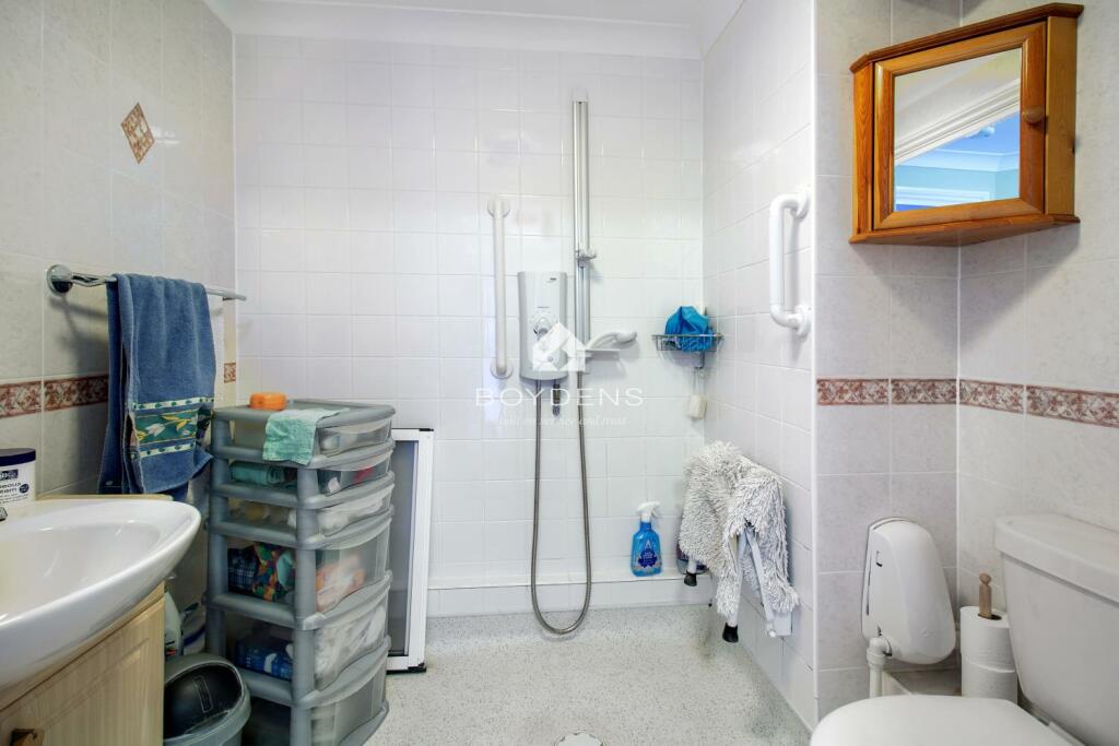 Additional image 6 of Salter Court, Colchester