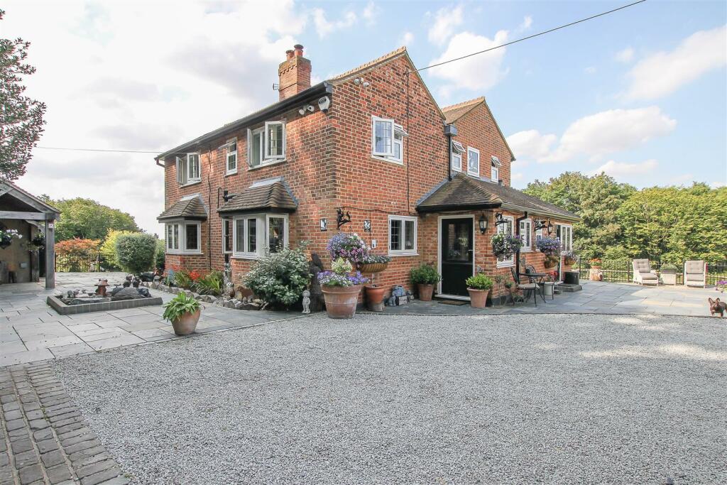 Additional image 37 of ** SIGNATURE HOMES ** Church Road, Kelvedon Hatch, Brentwood