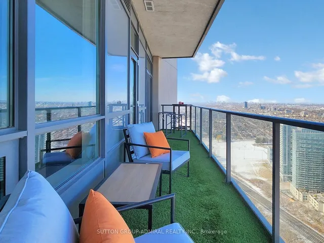 Additional image 29 of 36 Park Lawn Rd Unit 4205