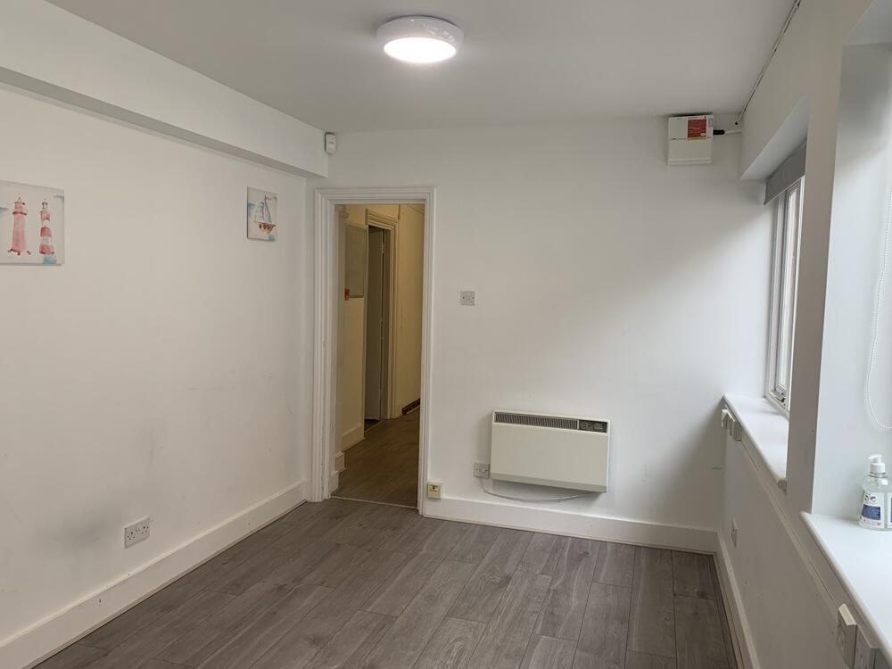 Additional image 6 of 5A The Dells, South Street, Bishop's Stortford, Hertfordshire