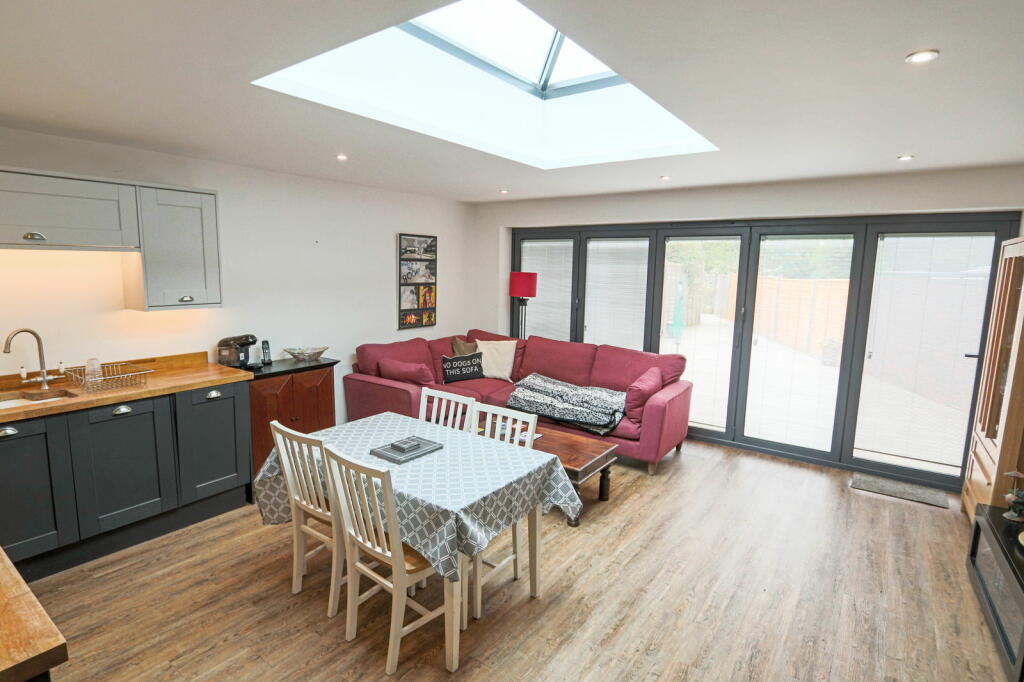 Additional image 3 of Coulsdon Road,Coulsdon,CR5 2LF