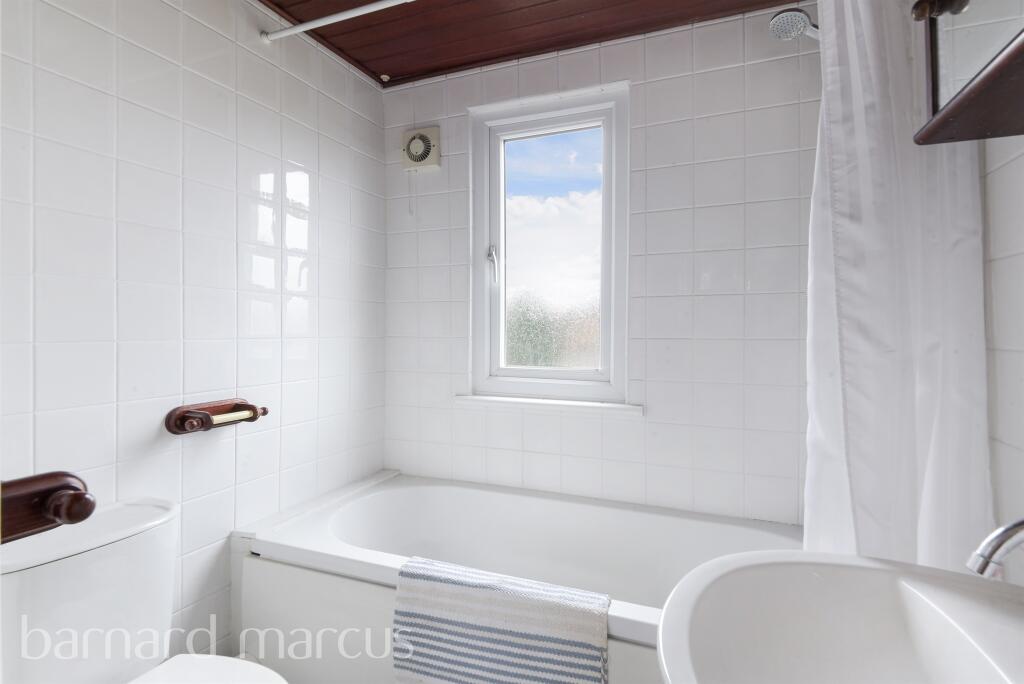 Additional image 7 of Graham Avenue, Mitcham