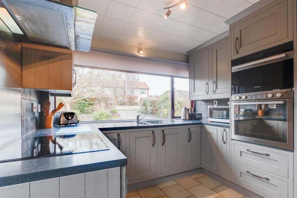 Additional image 7 of Wood Lane, Parkgate, Neston