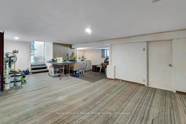 Additional image 23 of 4 Market St