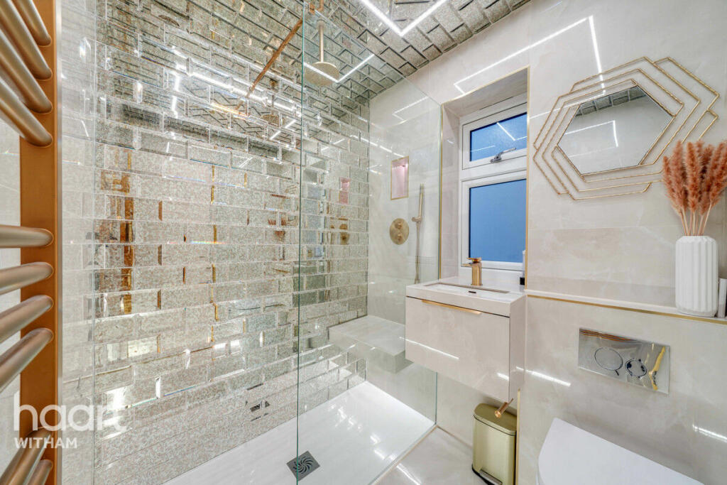 Additional image 9 of Benton Close, Witham