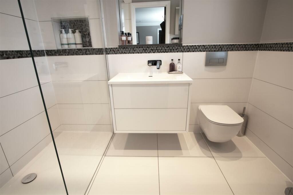 Additional image 13 of Meade Road, Billericay