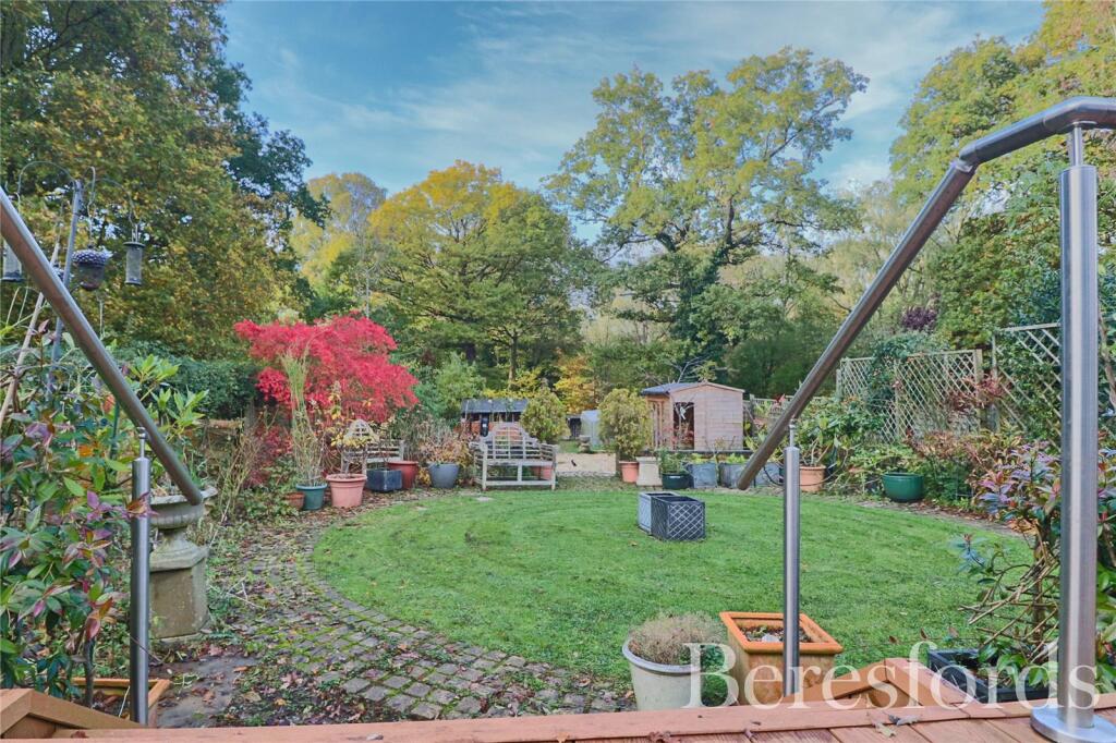 Additional image 45 of Paddock Chase, CM8