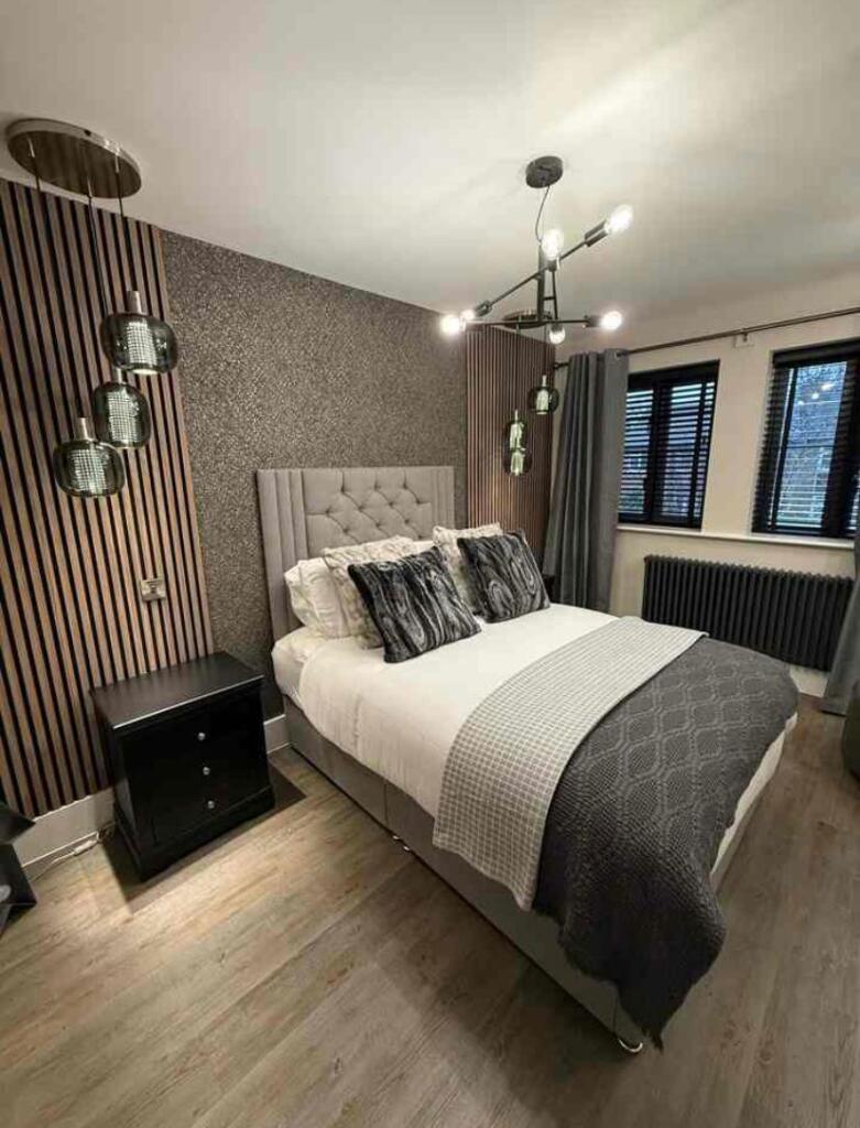 Additional image 7 of Addiscombe Road, CR0